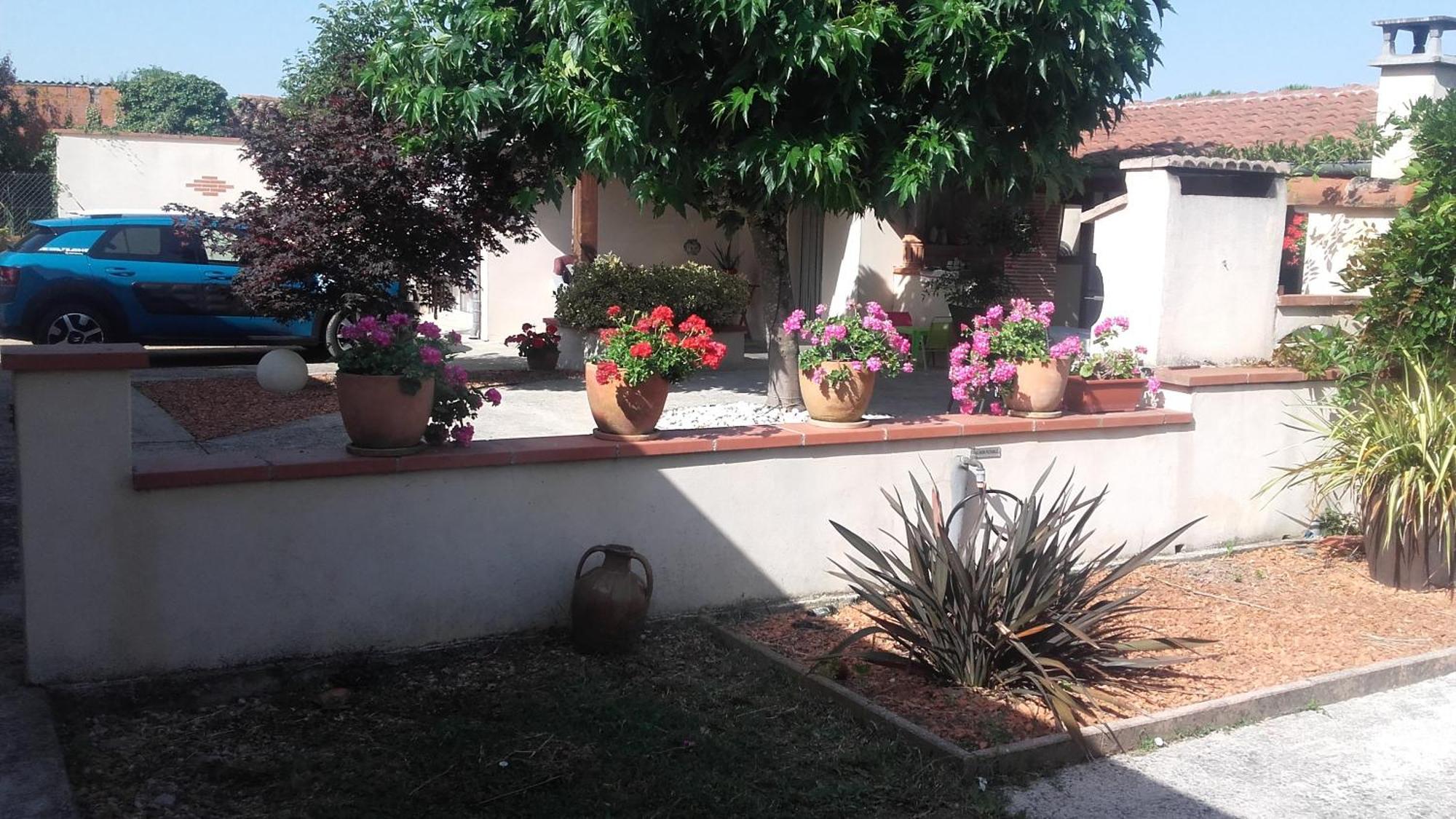 Appartement T2 Plain Pied Labastide-Saint-Georges Exterior photo